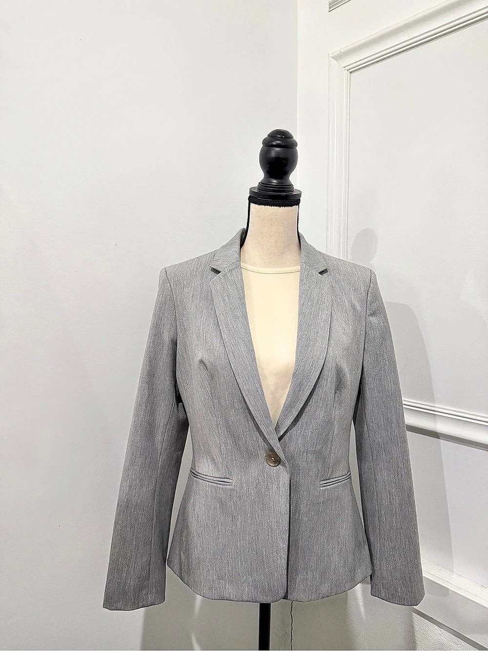 Express Gray Blazer Size 10 Like New